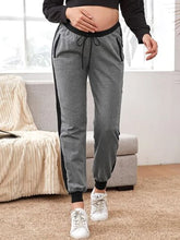 Load image into Gallery viewer, Color Matching Large Size Is Flexible Maternity Leggings