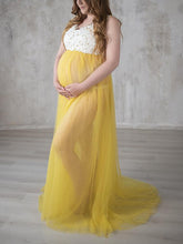 Load image into Gallery viewer, Lace Hollow Sleeveless Indoor Photo Maternity Dress