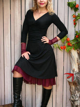 Load image into Gallery viewer, Black Lace Long Sleeves Cute Women's Suits