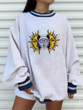 Load image into Gallery viewer, Round Neck Sun Print Loose Women's Tops
