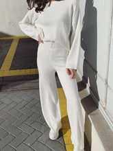Load image into Gallery viewer, Casual Solid Color Round Neck Knit Women's Suits
