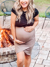 Load image into Gallery viewer, Maternity Wear Casual Fashion Slim Skirt