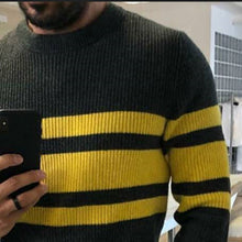 Load image into Gallery viewer, Men's Casual Round Neck Contrast Color Pullover Sweater