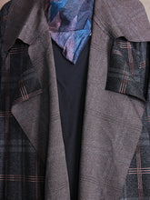 Load image into Gallery viewer, Large Lapel Plaid Overlength Women's Coats