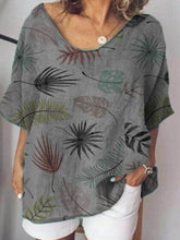 Load image into Gallery viewer, Women's Casual Leaf Print Short Suit