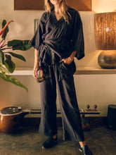 Load image into Gallery viewer, Loose and Comfortable Cotton and Linen Suit
