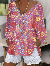 Load image into Gallery viewer, Women's V-Neck Print Short Suit
