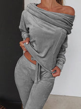 Load image into Gallery viewer, Comfortable Loose Long-sleeved Off-Shoulder Top and Trousers Women's Suit
