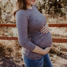 Load image into Gallery viewer, Cotton Knitted Loose Maternity Top
