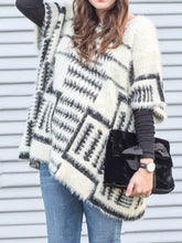 Load image into Gallery viewer, Fashion Round Neck Loose Sweater for Pregnant Women
