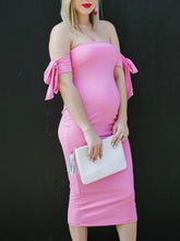 Load image into Gallery viewer, Slim And Simple Pink Bow Maternity Dress
