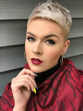 Load image into Gallery viewer, Refined Pure Color Simple Synthetic Wig
