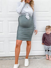 Load image into Gallery viewer, Fake Two Pieces of High Elastic Maternity Dress

