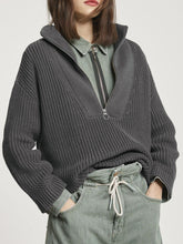 Load image into Gallery viewer, Half Pull-up Lapel Sweater
