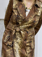 Load image into Gallery viewer, Fashion Snakeskin Pattern Lapel Ladies Jacket
