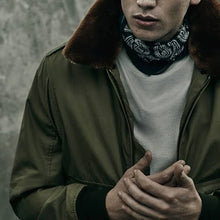 Load image into Gallery viewer, Fashion Warm Fur Collar Jacket
