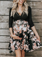 Load image into Gallery viewer, Fashion V-Neck Stitching Long Sleeves Maternity Dress
