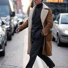 Load image into Gallery viewer, Men's Fashion Lapel Velvet Splicing Coat
