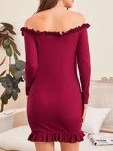 Load image into Gallery viewer, Maternity Sexy Strapless Fungus Fringe Bodycon Dress
