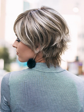 Load image into Gallery viewer, Silver Gray Fluffy Natural Fashion Wig
