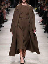 Load image into Gallery viewer, Fashion Catwalk Wool Women's Coat
