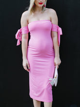Load image into Gallery viewer, Slim And Simple Pink Bow Maternity Dress
