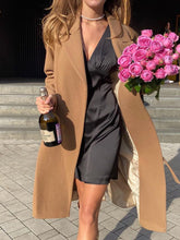 Load image into Gallery viewer, Fashion Mid-length Ladies Coat
