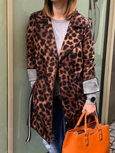 Load image into Gallery viewer, Casual Fashion Leopard Pattern Ladies Lapel Jacket
