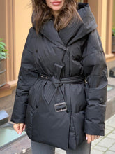 Load image into Gallery viewer, Cotton Jacket with Belt
