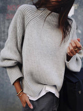 Load image into Gallery viewer, Fashion Knitwear with Round Neck and Long Sleeves
