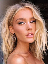 Load image into Gallery viewer, Fashion Lady Wig With Natural Curly Hair
