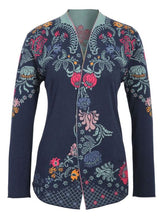 Load image into Gallery viewer, Flowers Print Plus Size Vintage Women's Coat
