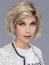 Load image into Gallery viewer, Golden Temperament Fashion Short Straight Chemical Fiber Wig
