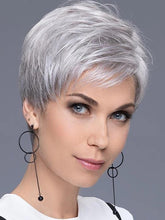 Load image into Gallery viewer, Fashionable Chemical Fiber High Temperature Silk Wig
