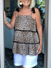 Load image into Gallery viewer, Leopard Print Loose Breathable Women's Suit
