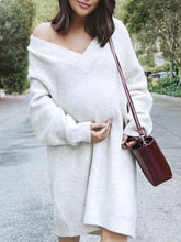 Load image into Gallery viewer, Comfortable Loose V-neck Knitted Skirt for Pregnant Women
