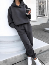Load image into Gallery viewer, Fashion Loose Sports And Leisure Women's Suit
