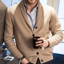 Load image into Gallery viewer, Fashionable Men's Lapel Knitted Jacket
