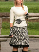 Load image into Gallery viewer, Black Print Base Long Sleeve Women's Suits
