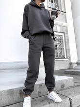 Load image into Gallery viewer, Fashion Loose Sports And Leisure Women's Suit
